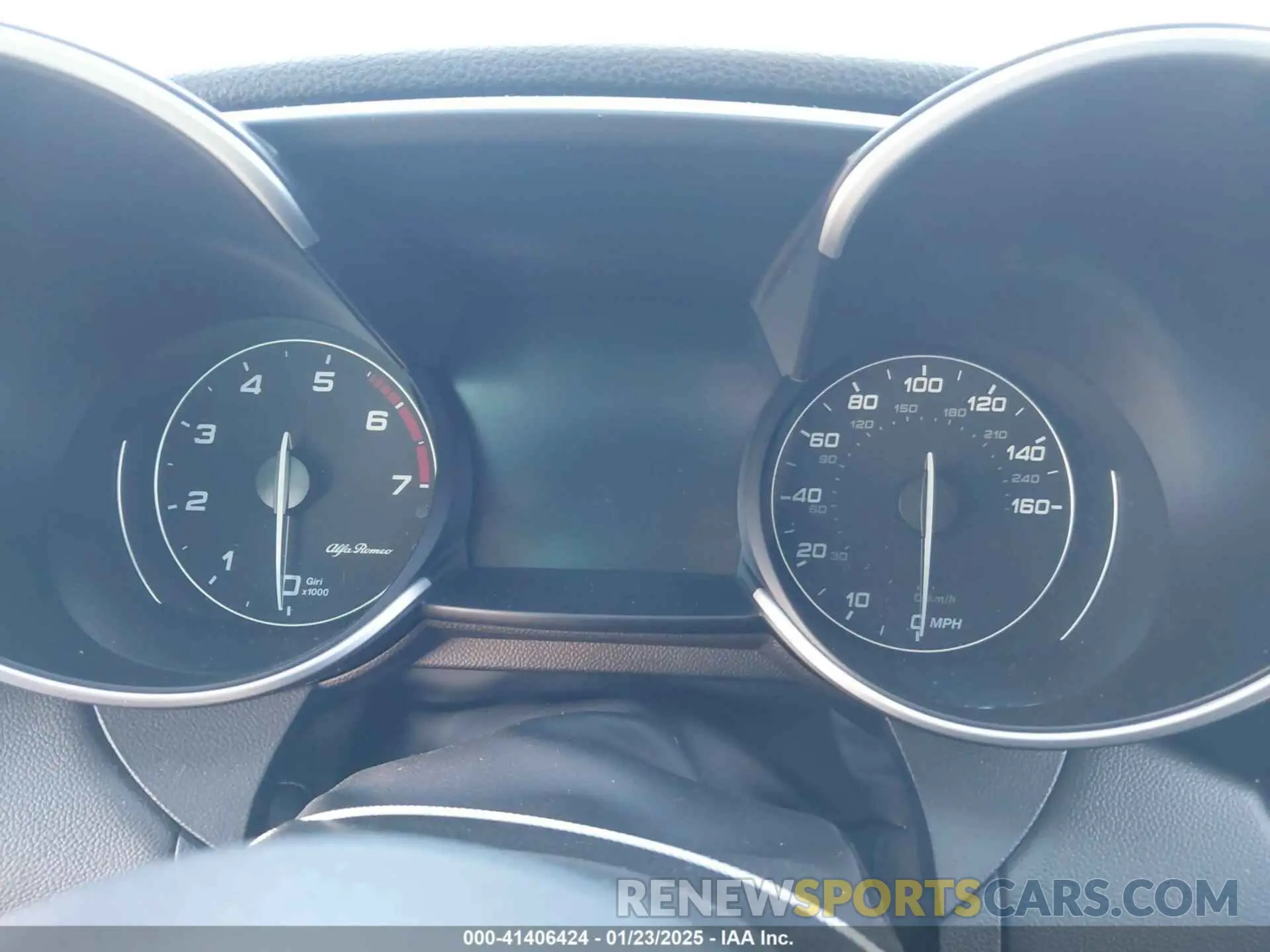 7 fotografías del automóvil dañado ZARFAMBN0K7601674 ALFA ROMEO GIULIA 2019