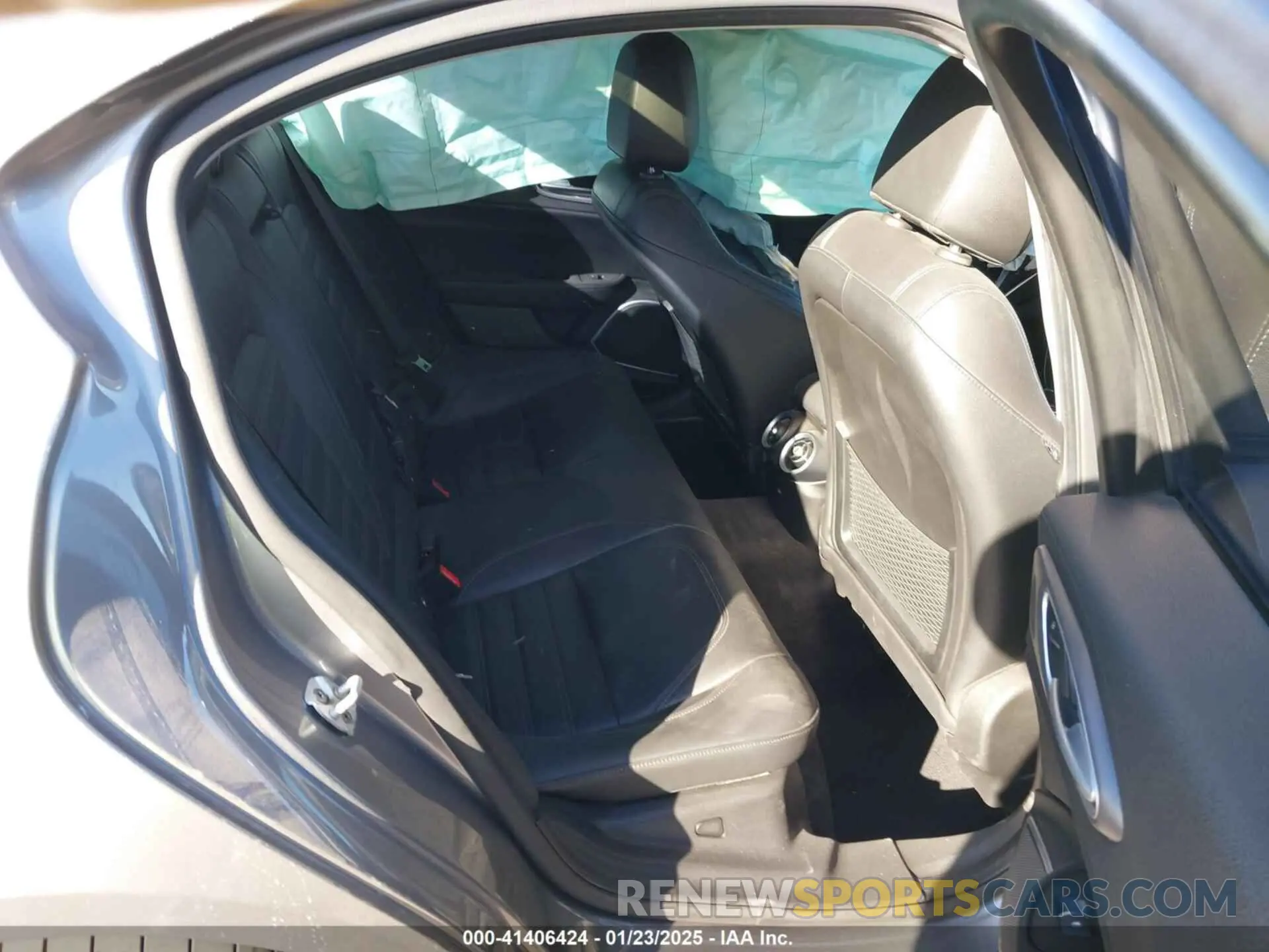 8 fotografías del automóvil dañado ZARFAMBN0K7601674 ALFA ROMEO GIULIA 2019