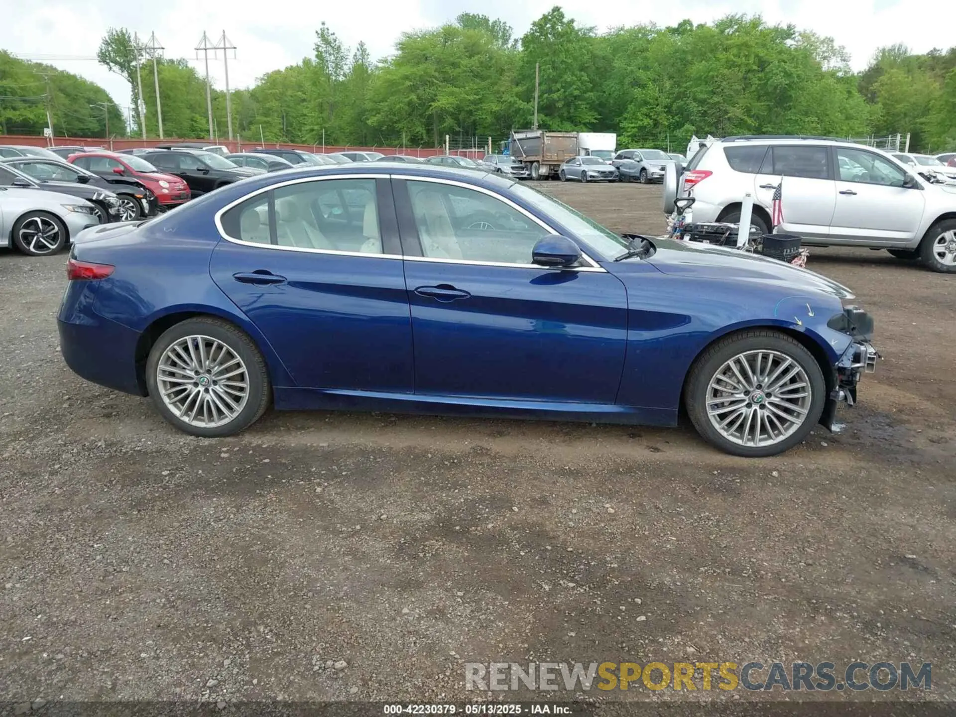 14 fotografías del automóvil dañado ZARFAMBN0K7607037 ALFA ROMEO GIULIA 2019