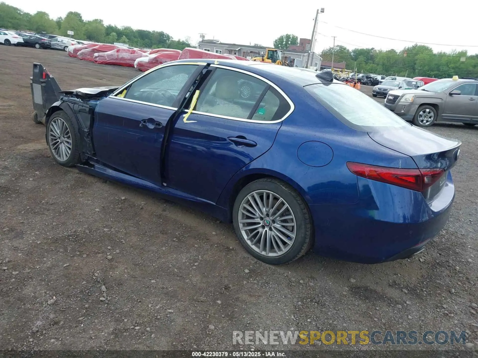 3 fotografías del automóvil dañado ZARFAMBN0K7607037 ALFA ROMEO GIULIA 2019