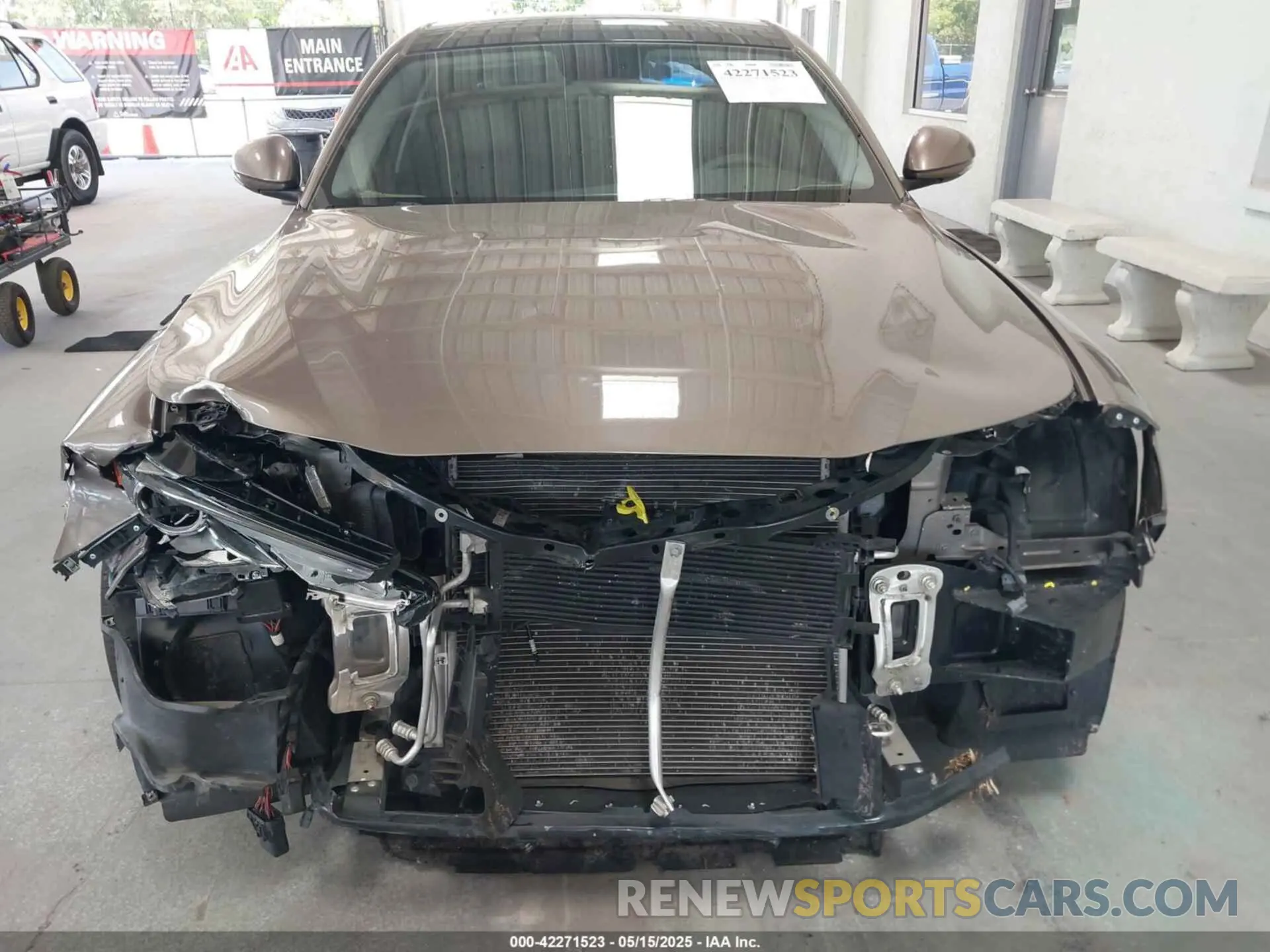 12 fotografías del automóvil dañado ZARFAMBN1K7599269 ALFA ROMEO GIULIA 2019