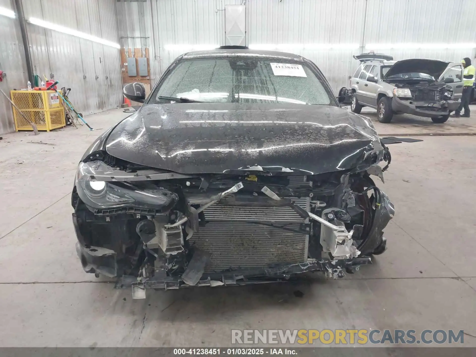 12 fotografías del automóvil dañado ZARFAMBN3K7608778 ALFA ROMEO GIULIA 2019
