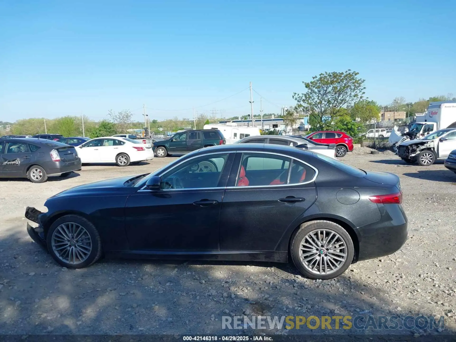 15 fotografías del automóvil dañado ZARFAMBN4K7598164 ALFA ROMEO GIULIA 2019