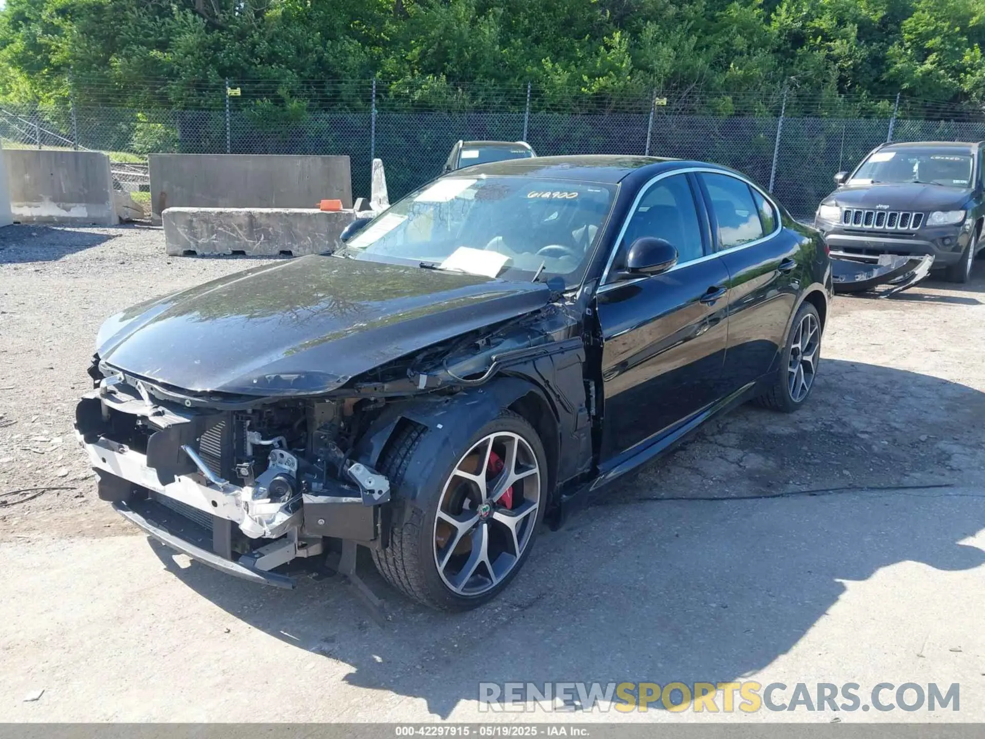 6 fotografías del automóvil dañado ZARFANAN6K7612900 ALFA ROMEO GIULIA 2019