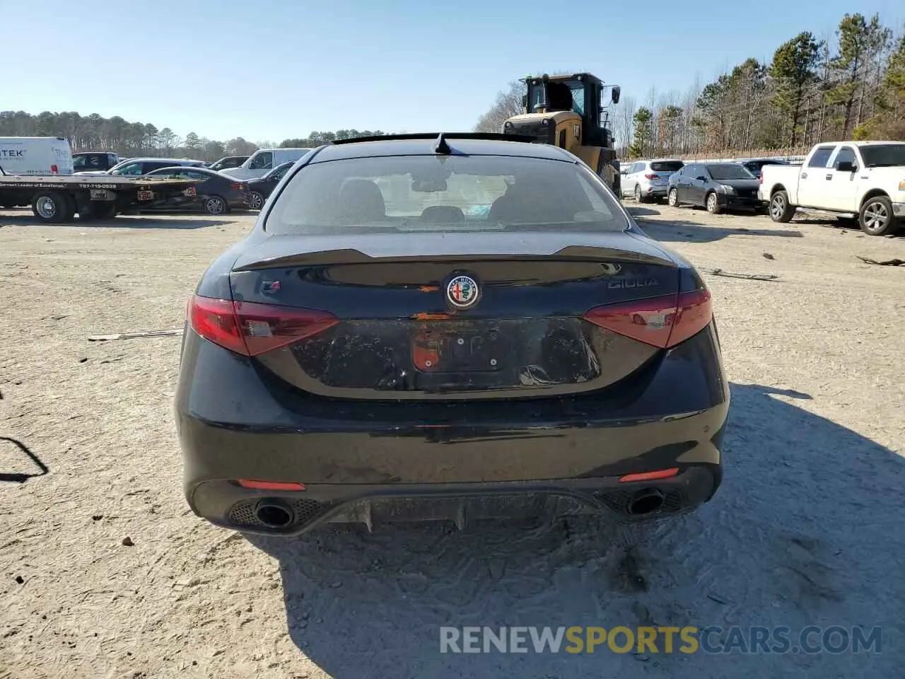 6 fotografías del automóvil dañado ZARFANBN3K7608916 ALFA ROMEO GIULIA 2019
