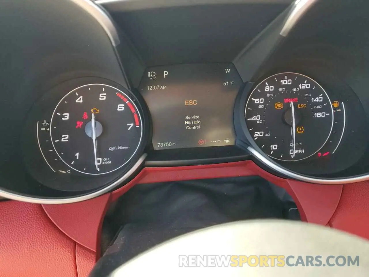 9 fotografías del automóvil dañado ZARFANBN3K7608916 ALFA ROMEO GIULIA 2019