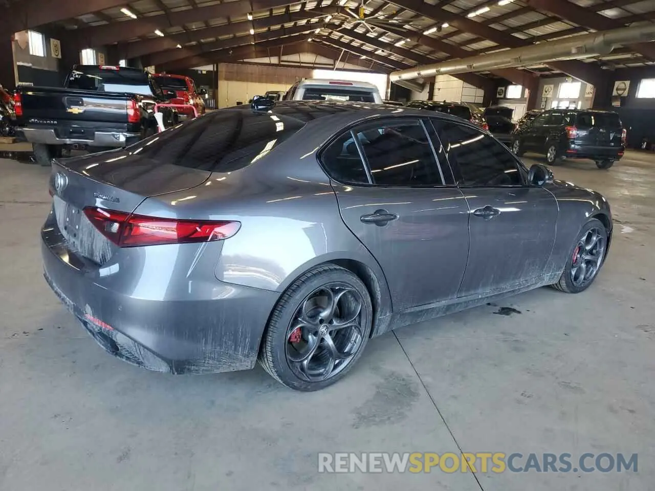3 fotografías del automóvil dañado ZARFANBN8K7603937 ALFA ROMEO GIULIA 2019