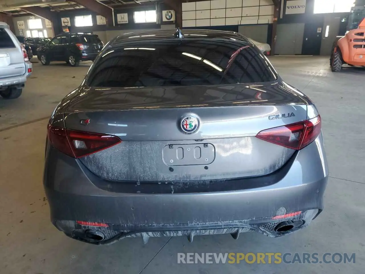 6 fotografías del automóvil dañado ZARFANBN8K7603937 ALFA ROMEO GIULIA 2019