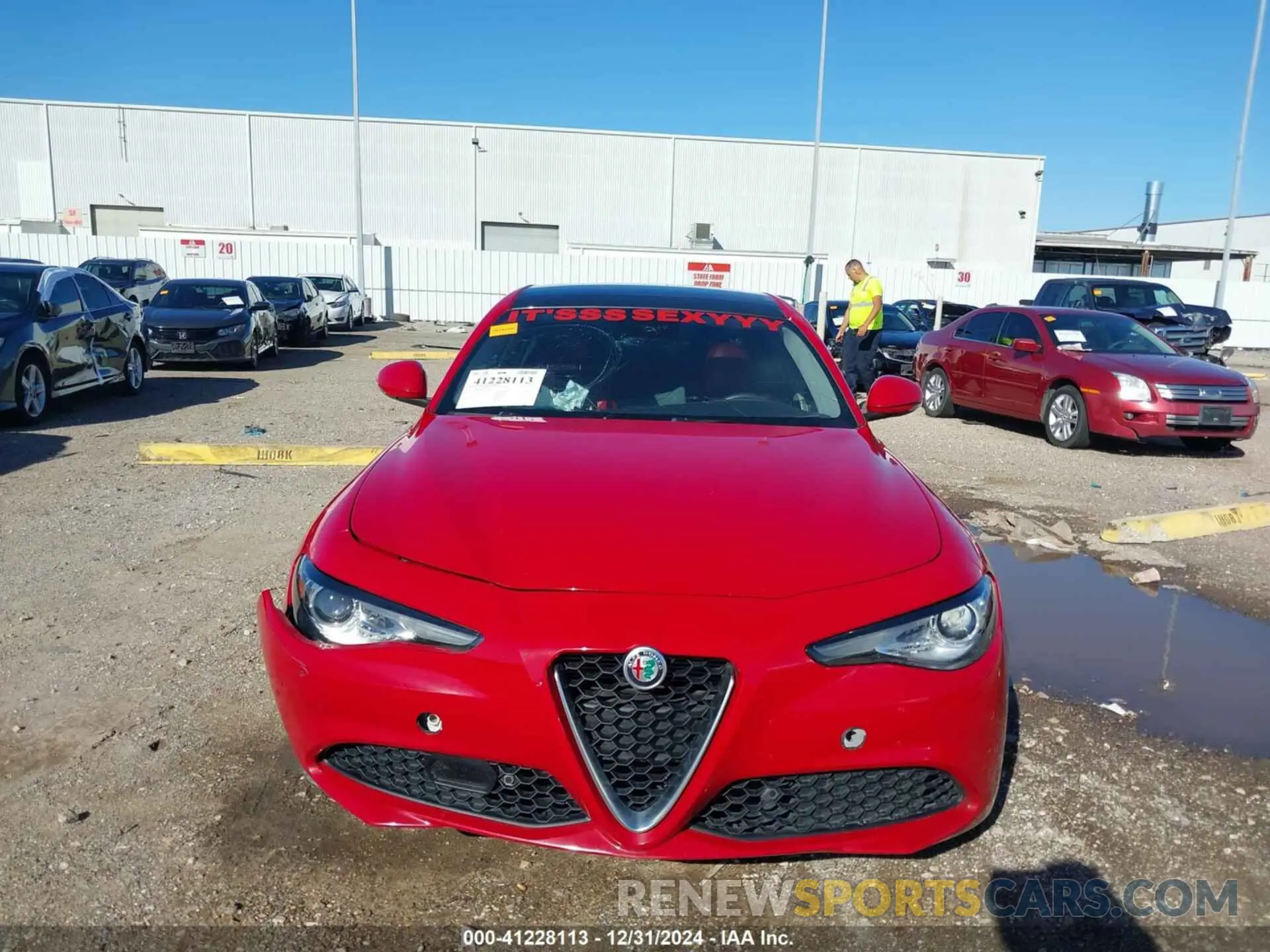 12 fotografías del automóvil dañado ZARFANBN9K7618754 ALFA ROMEO GIULIA 2019