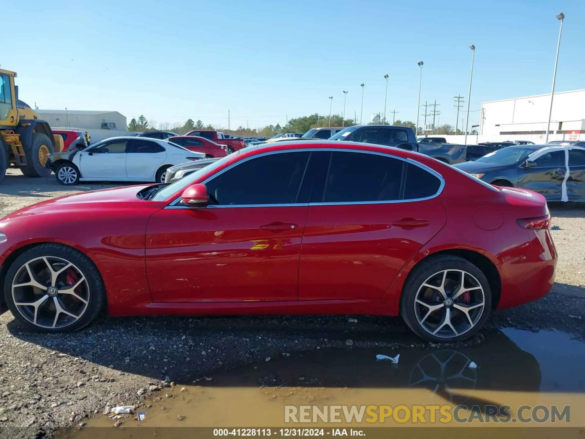 14 fotografías del automóvil dañado ZARFANBN9K7618754 ALFA ROMEO GIULIA 2019