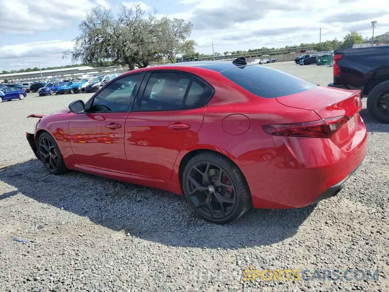 2 fotografías del automóvil dañado ZARFAMAN1L7625954 ALFA ROMEO GIULIA 2020