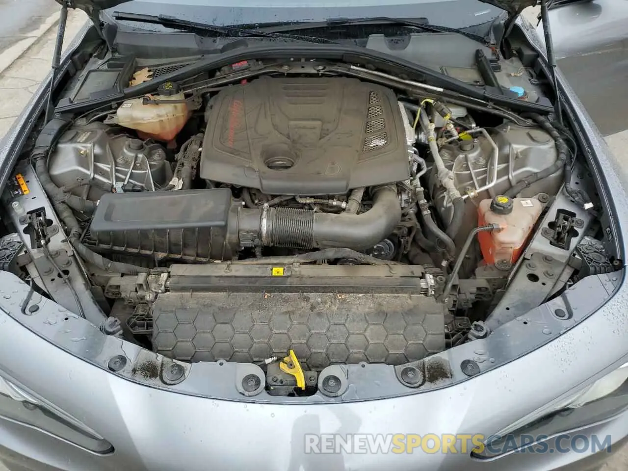 11 fotografías del automóvil dañado ZARFAMAN2L7625199 ALFA ROMEO GIULIA 2020