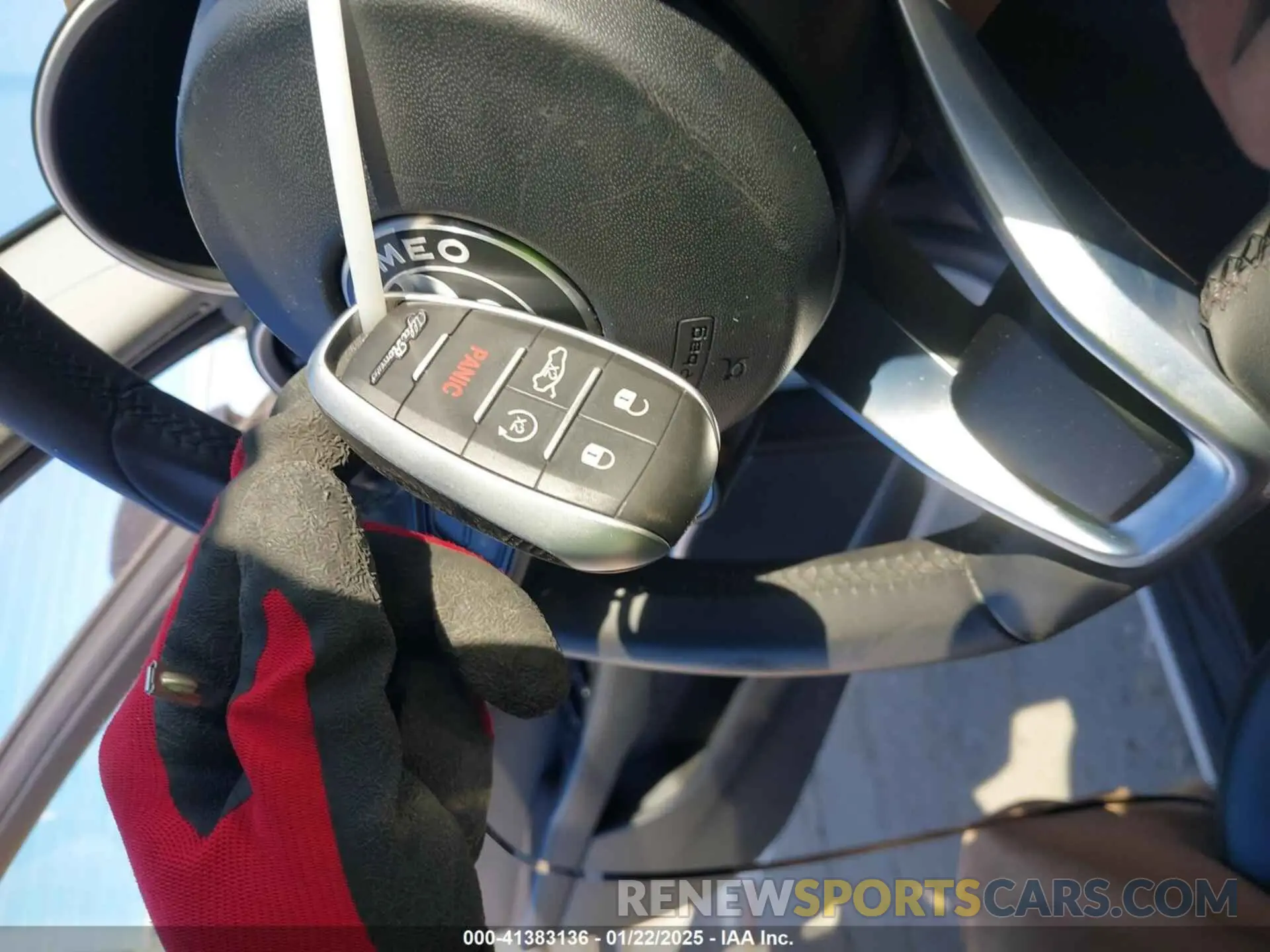 11 fotografías del automóvil dañado ZARFAMAN6L7631460 ALFA ROMEO GIULIA 2020