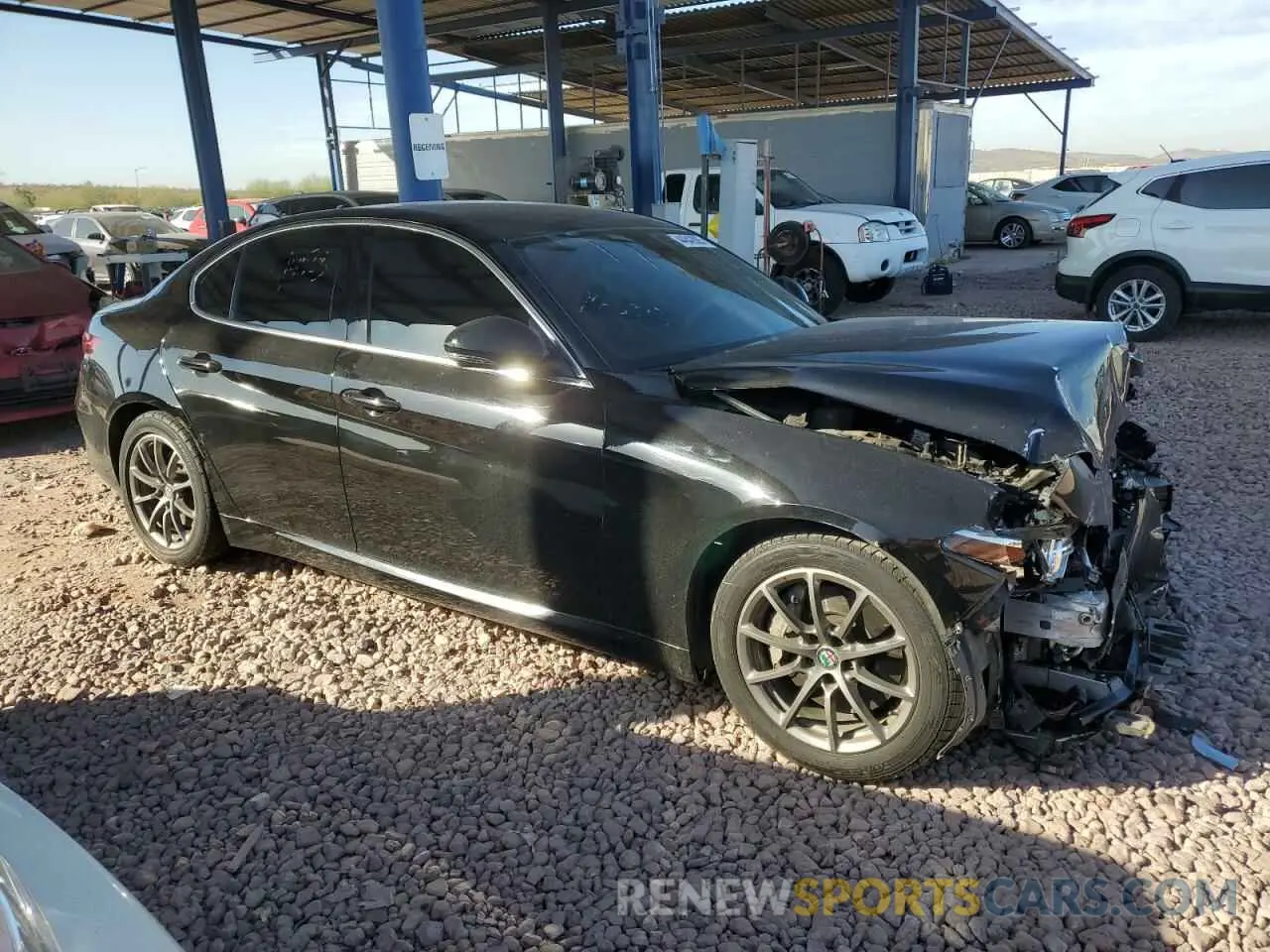 4 fotografías del automóvil dañado ZARFAMANXL7629565 ALFA ROMEO GIULIA 2020