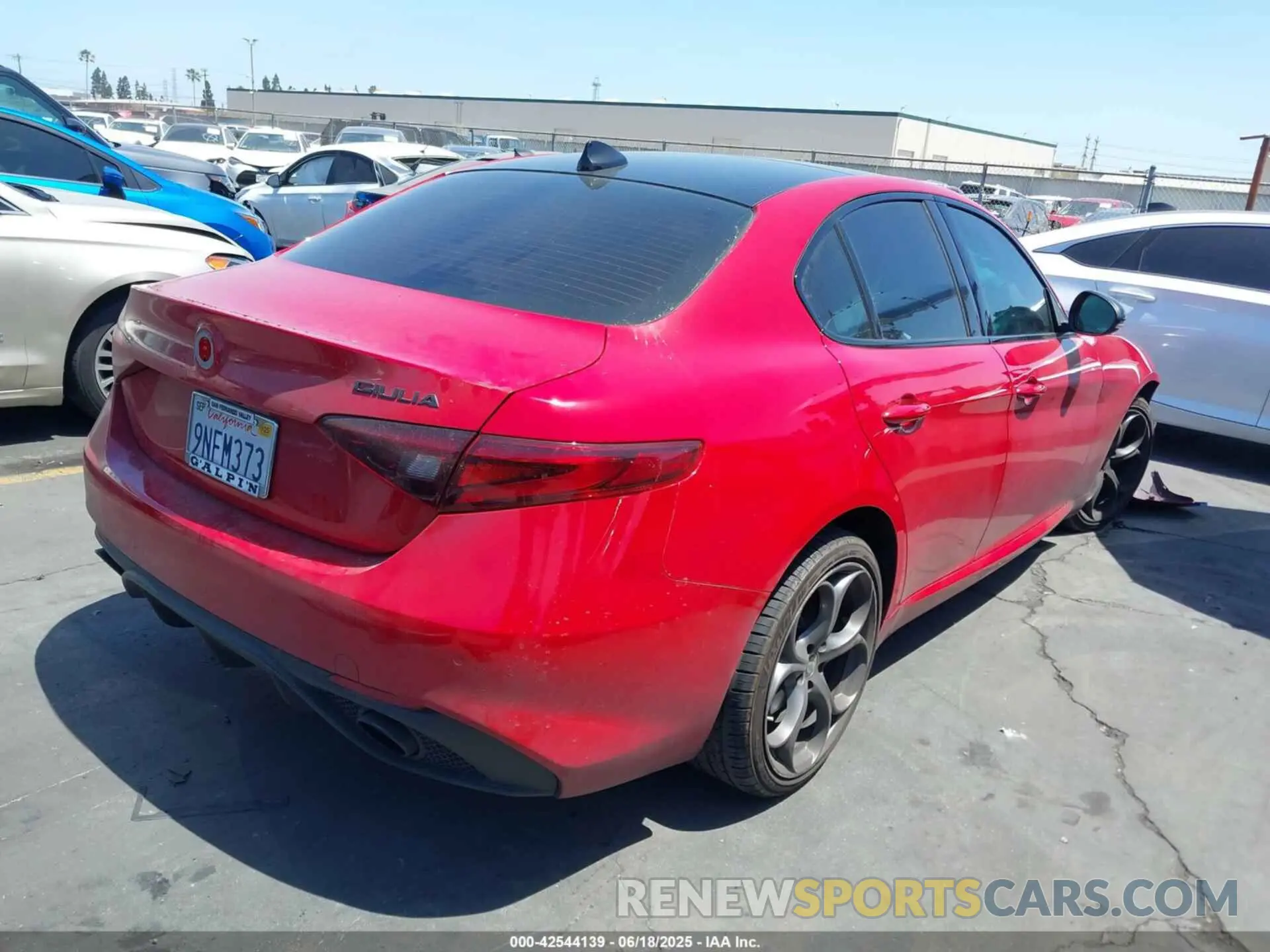 4 fotografías del automóvil dañado ZARFAMBN1L7631770 ALFA ROMEO GIULIA 2020