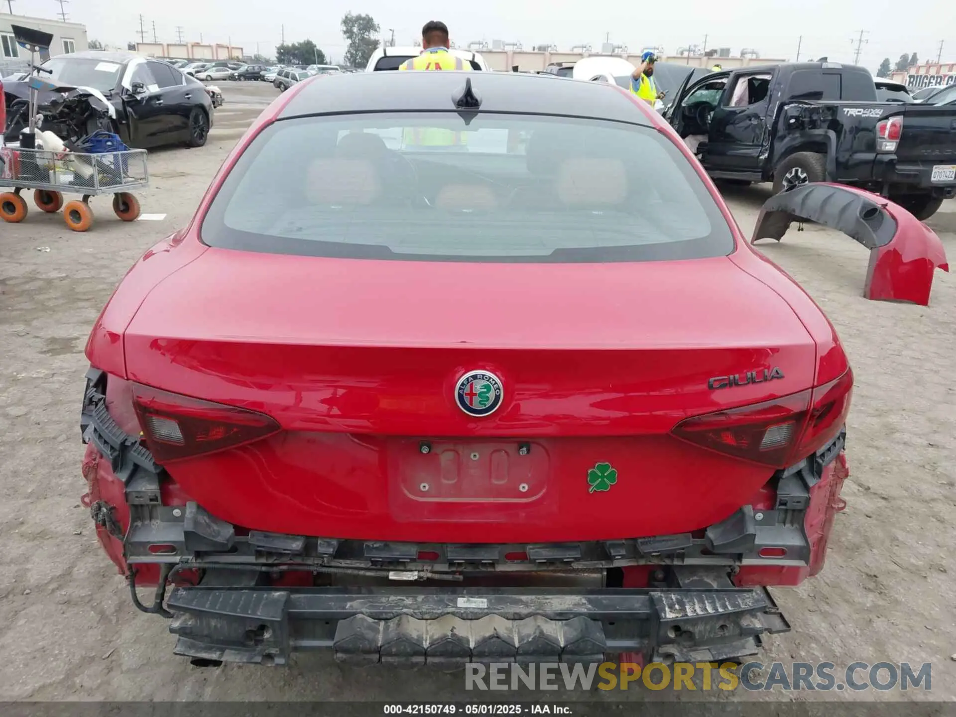 17 fotografías del automóvil dañado ZARFAMBN9L7638160 ALFA ROMEO GIULIA 2020