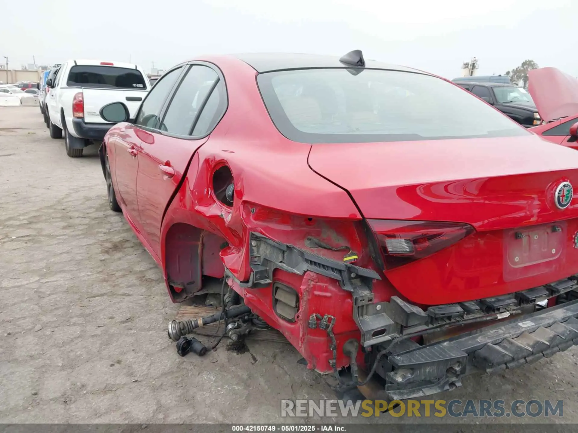 6 fotografías del automóvil dañado ZARFAMBN9L7638160 ALFA ROMEO GIULIA 2020