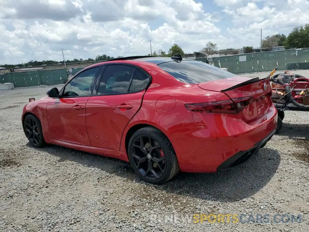 2 fotografías del automóvil dañado ZARFAMBN9L7638983 ALFA ROMEO GIULIA 2020