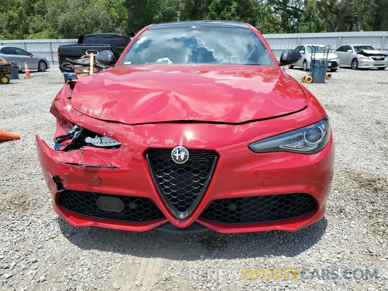 5 fotografías del automóvil dañado ZARFAMBN9L7638983 ALFA ROMEO GIULIA 2020