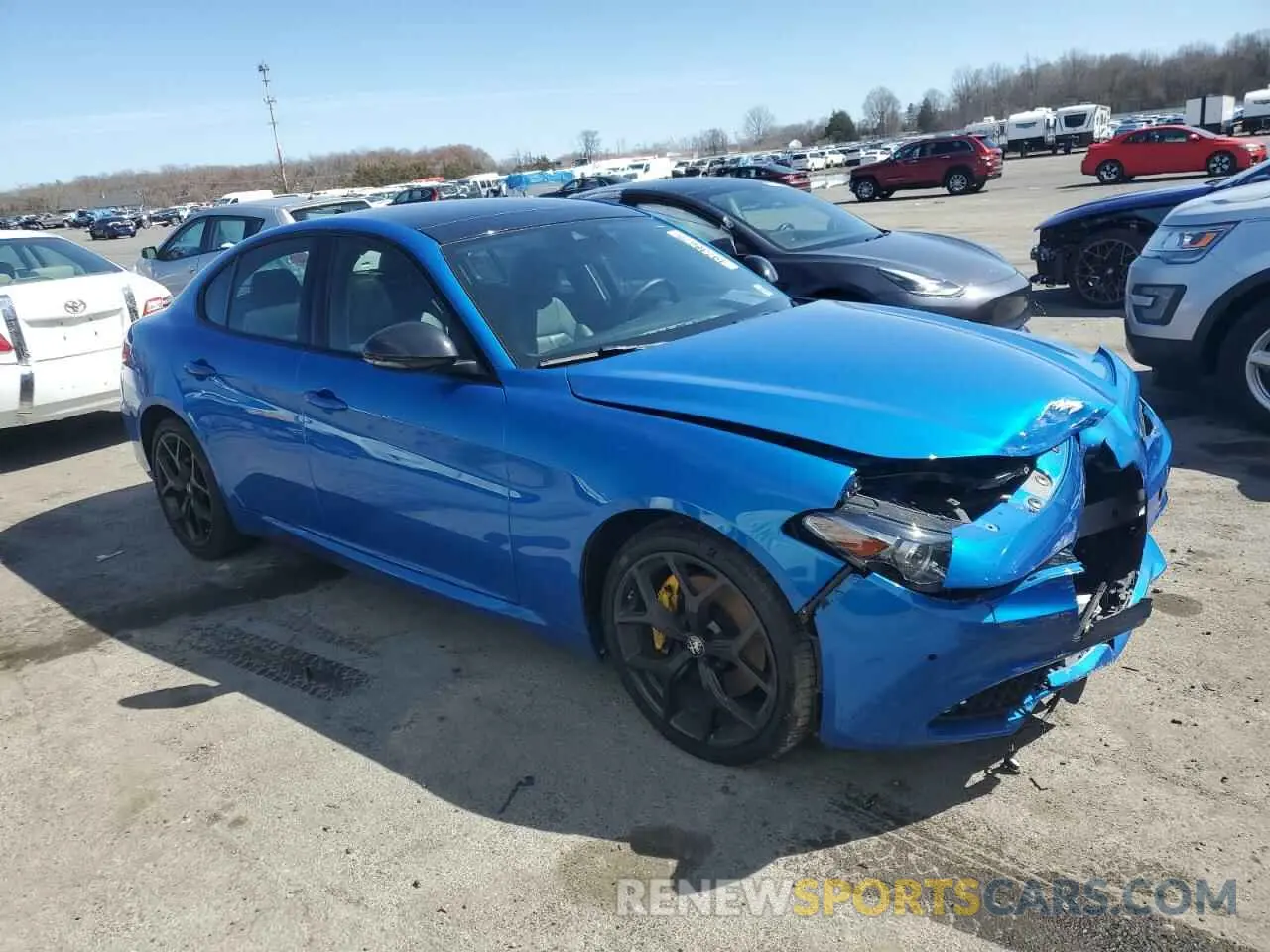 4 fotografías del automóvil dañado ZARFANBN0L7633662 ALFA ROMEO GIULIA 2020