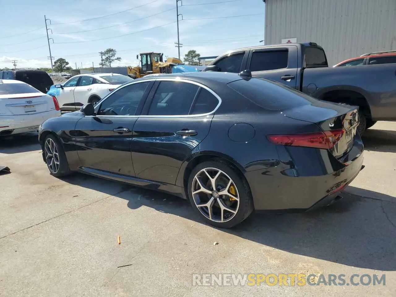 2 fotografías del automóvil dañado ZARFANBN3L7625541 ALFA ROMEO GIULIA 2020