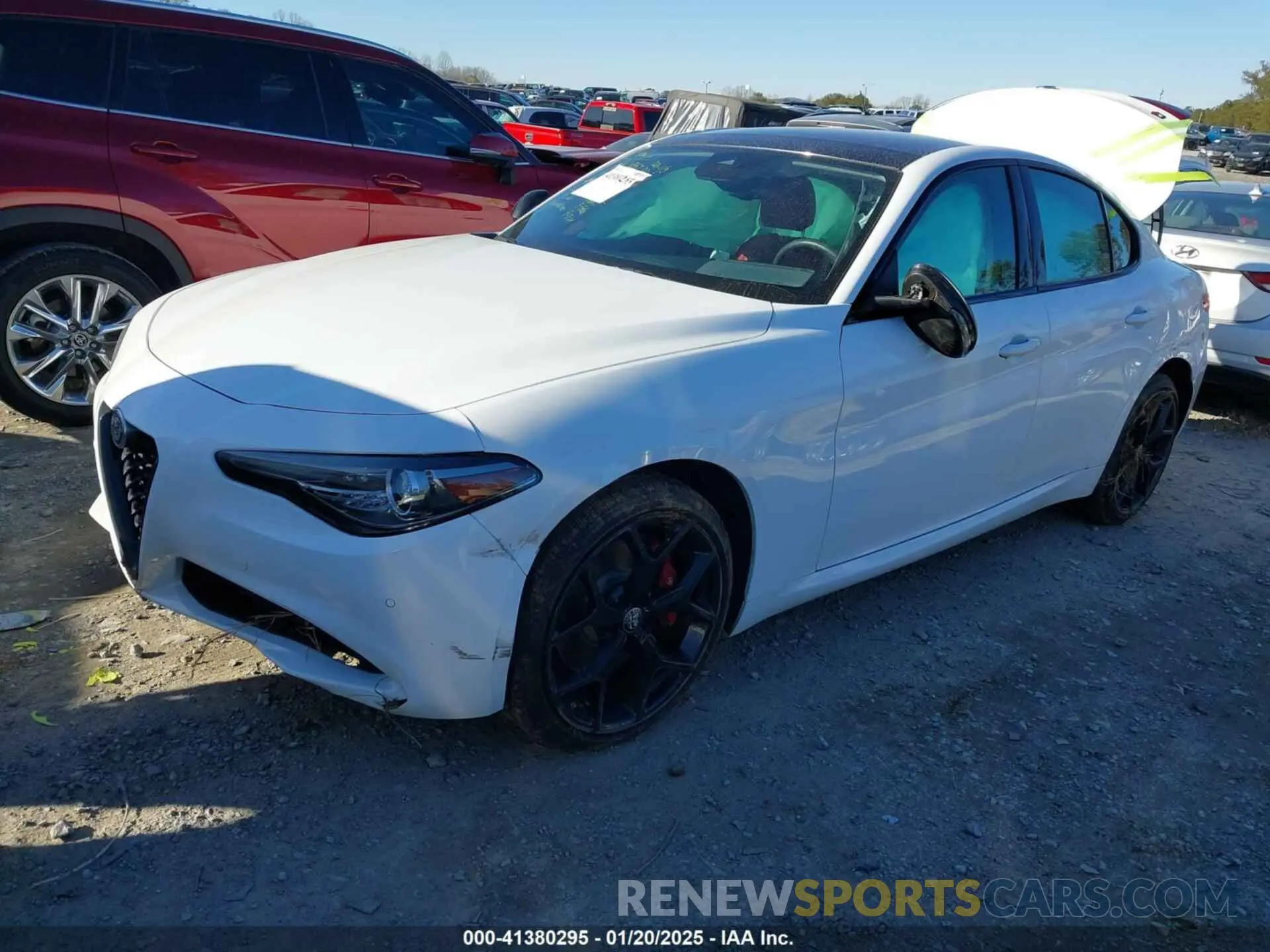 14 fotografías del automóvil dañado ZARFANBN5L7638386 ALFA ROMEO GIULIA 2020
