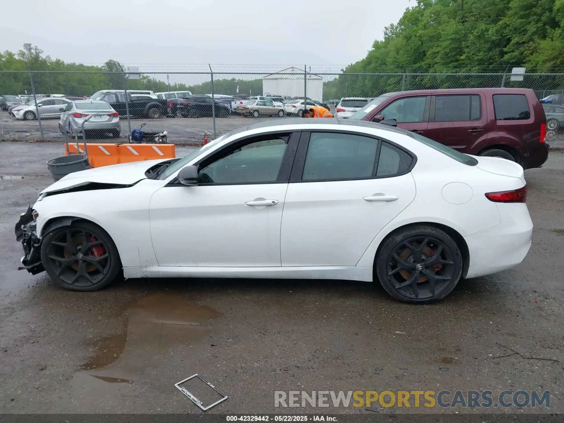 14 fotografías del automóvil dañado ZARFAMBN9M7640461 ALFA ROMEO GIULIA 2021