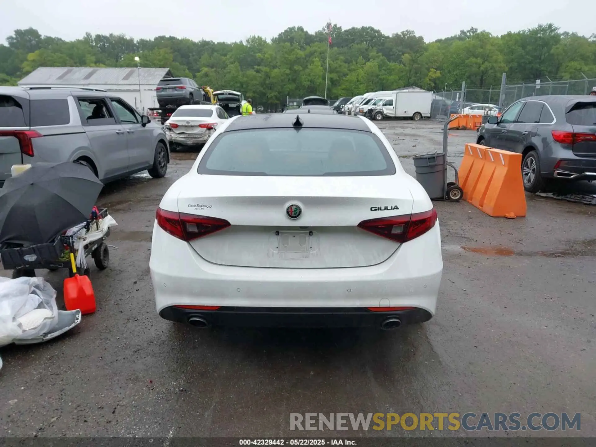 16 fotografías del automóvil dañado ZARFAMBN9M7640461 ALFA ROMEO GIULIA 2021
