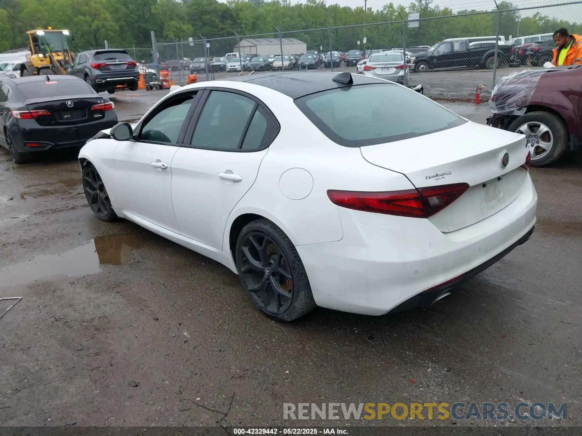 3 fotografías del automóvil dañado ZARFAMBN9M7640461 ALFA ROMEO GIULIA 2021
