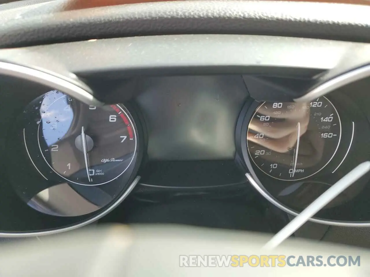 9 fotografías del automóvil dañado ZARFAMBNXM7639691 ALFA ROMEO GIULIA 2021