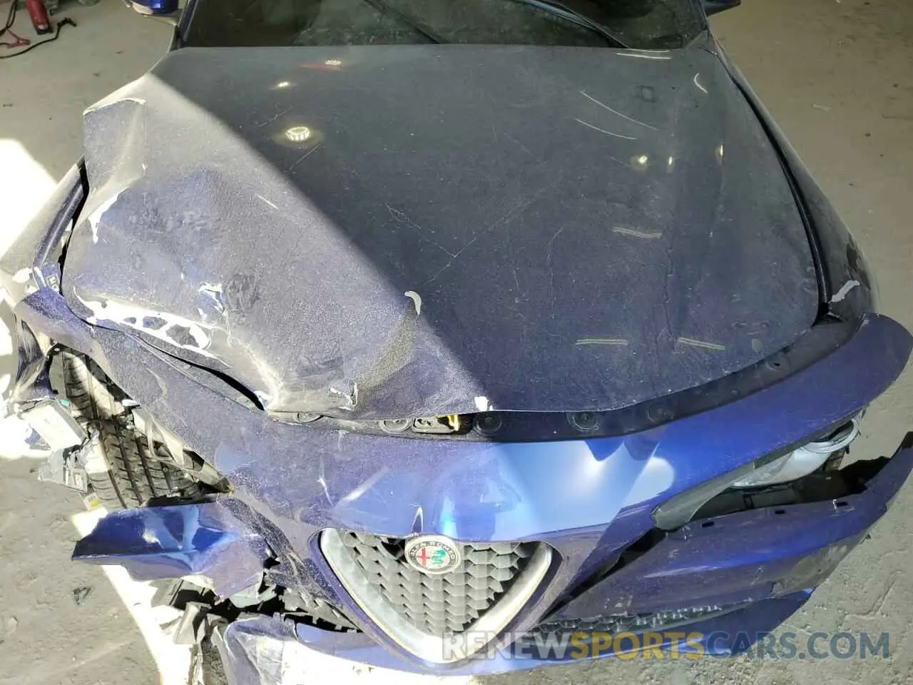 11 fotografías del automóvil dañado ZARFANAN2M7649350 ALFA ROMEO GIULIA 2021
