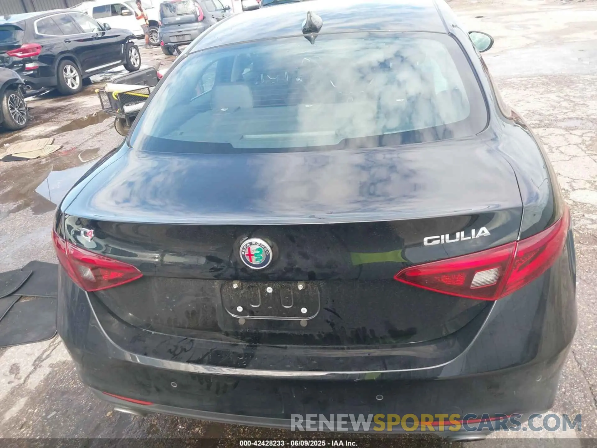 16 fotografías del automóvil dañado ZARFANAN5M7648211 ALFA ROMEO GIULIA 2021