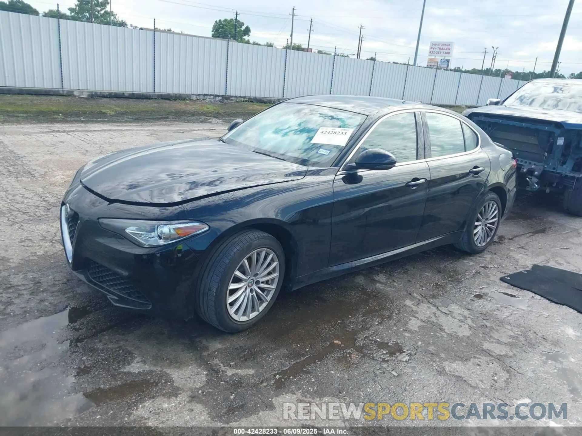 2 fotografías del automóvil dañado ZARFANAN5M7648211 ALFA ROMEO GIULIA 2021