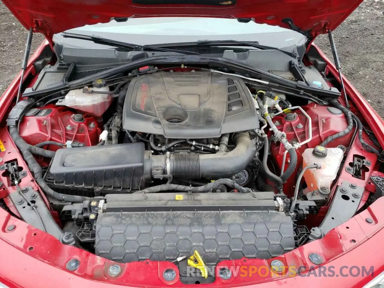 11 fotografías del automóvil dañado ZARFANBN4M7647744 ALFA ROMEO GIULIA 2021