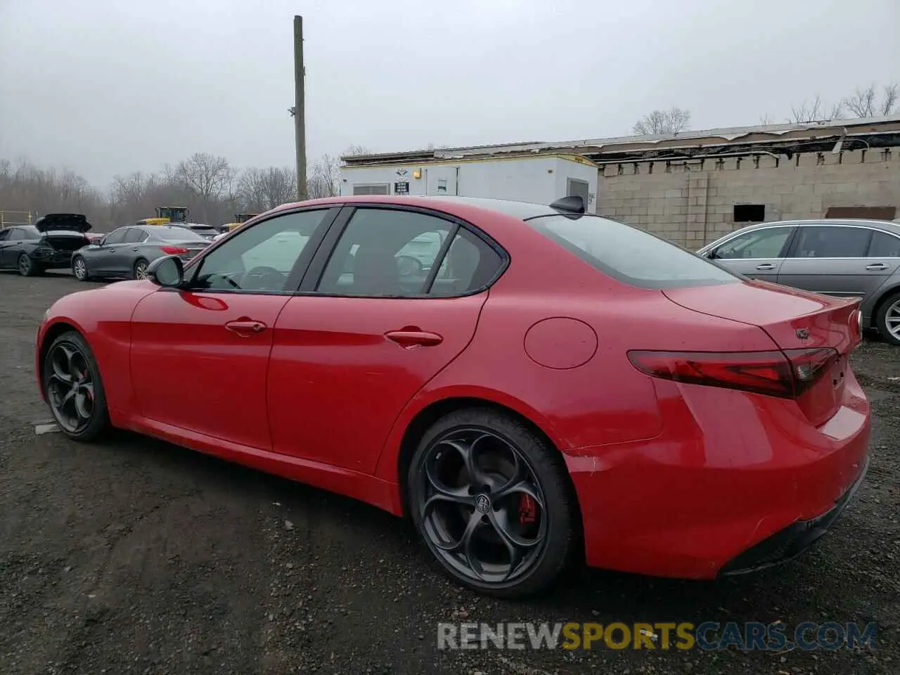 2 fotografías del automóvil dañado ZARFANBN4M7647744 ALFA ROMEO GIULIA 2021