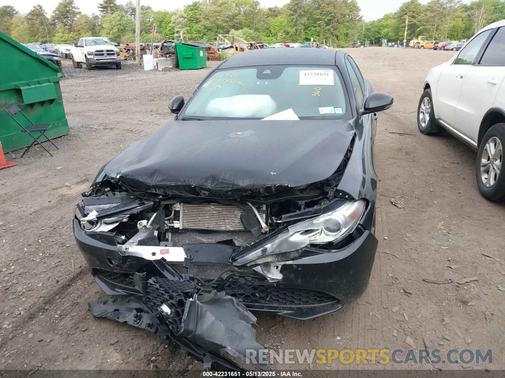 12 fotografías del automóvil dañado ZARFANBN5M7643816 ALFA ROMEO GIULIA 2021