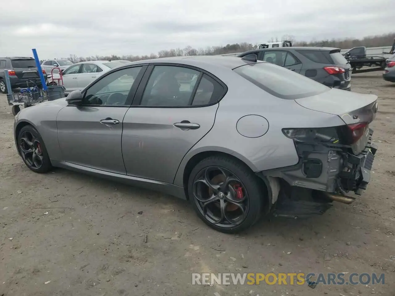 2 fotografías del automóvil dañado ZARFANBN5M7643959 ALFA ROMEO GIULIA 2021