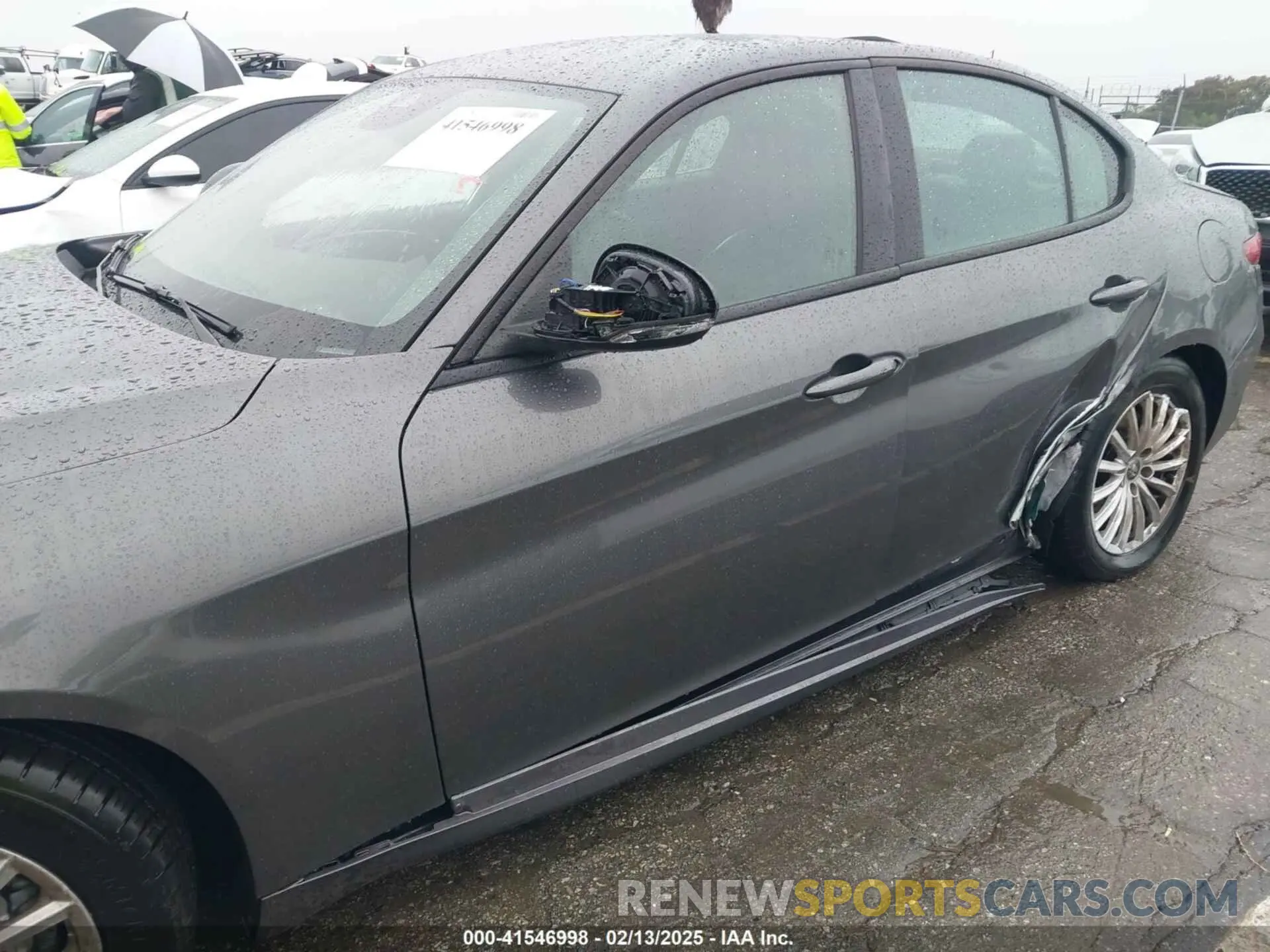 18 fotografías del automóvil dañado ZARFAMAN1N7661999 ALFA ROMEO GIULIA 2022