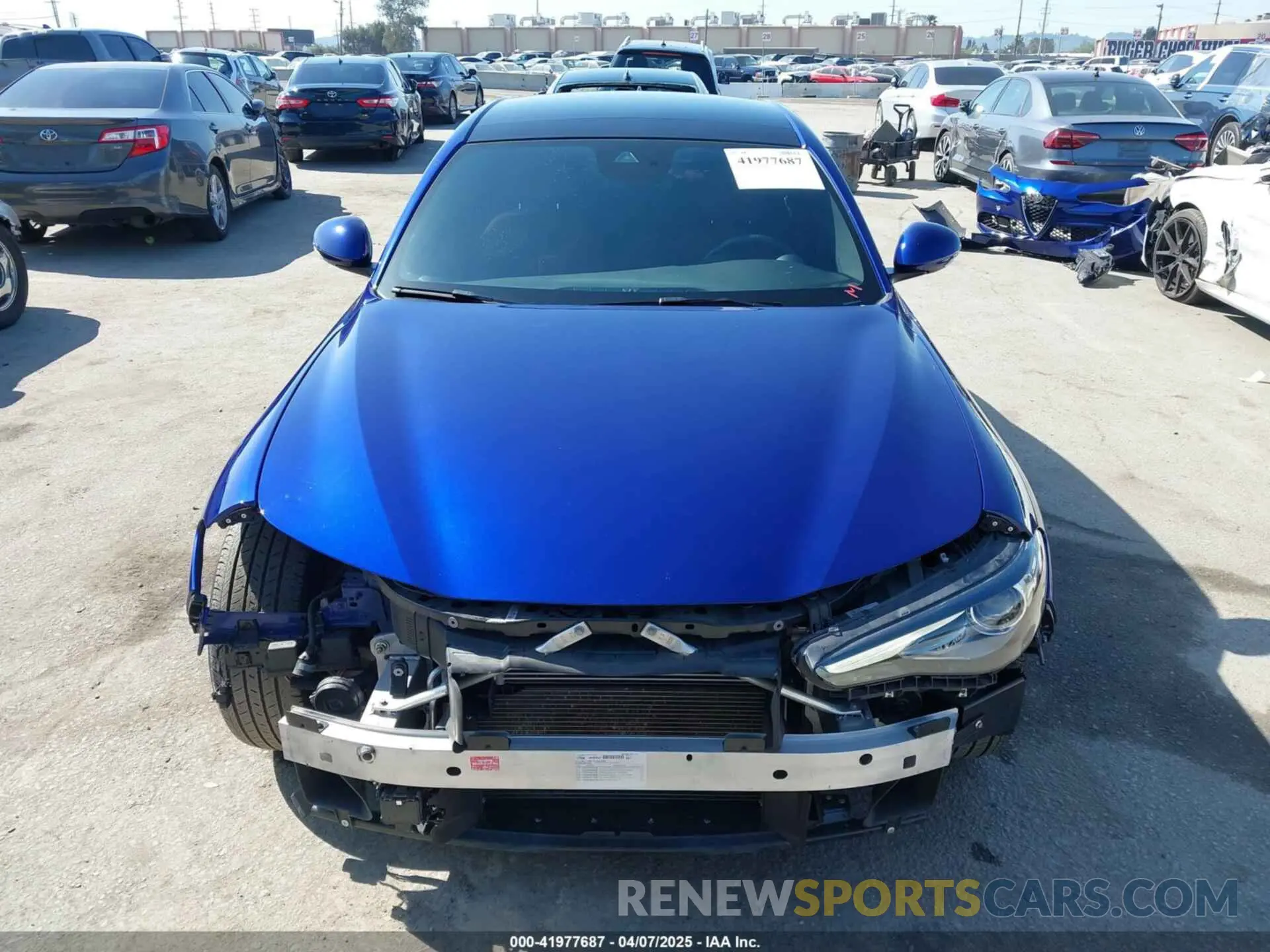 13 fotografías del automóvil dañado ZARFAMBN2N7663498 ALFA ROMEO GIULIA 2022