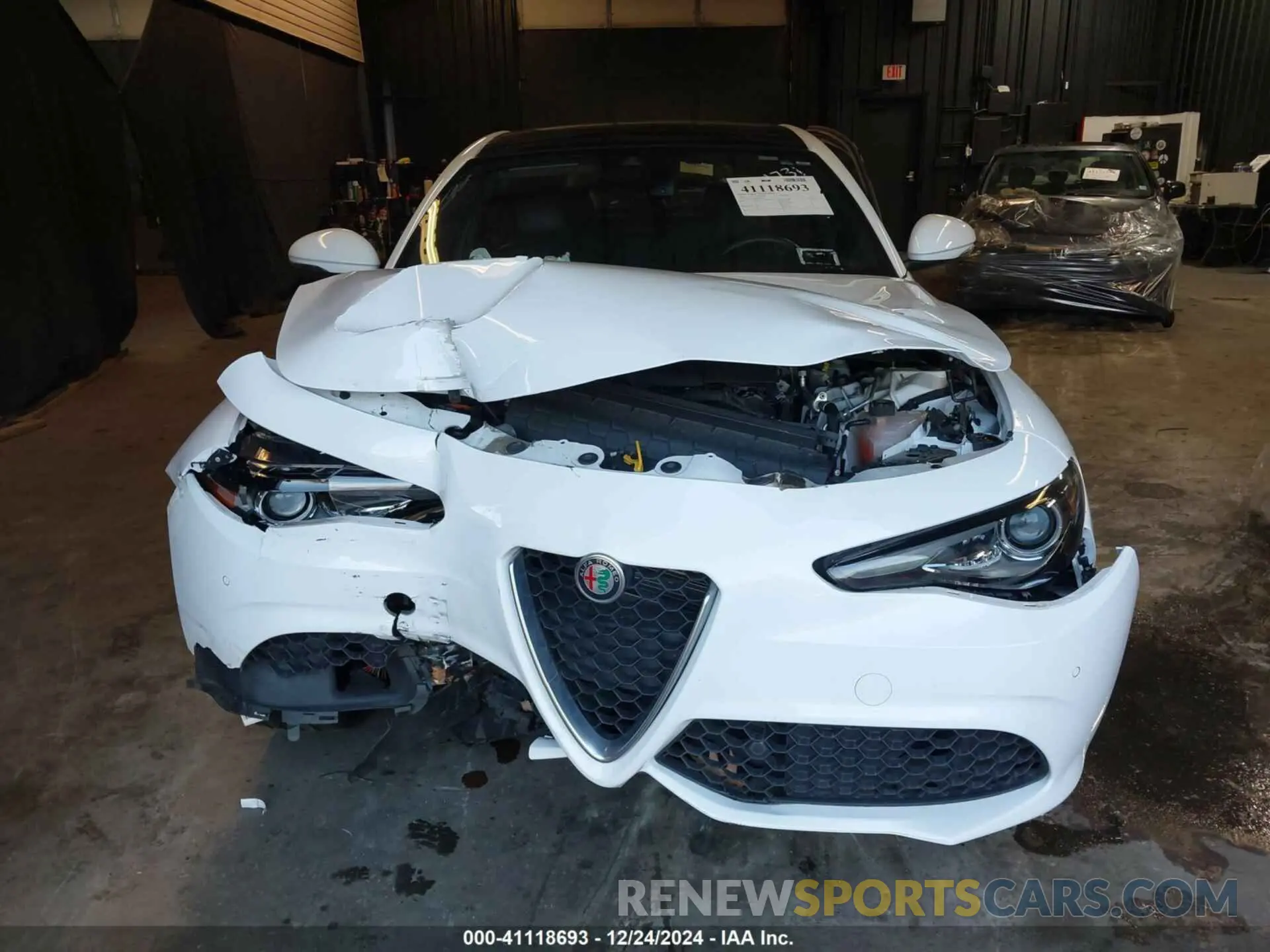 11 fotografías del automóvil dañado ZARFANBN8N7661843 ALFA ROMEO GIULIA 2022