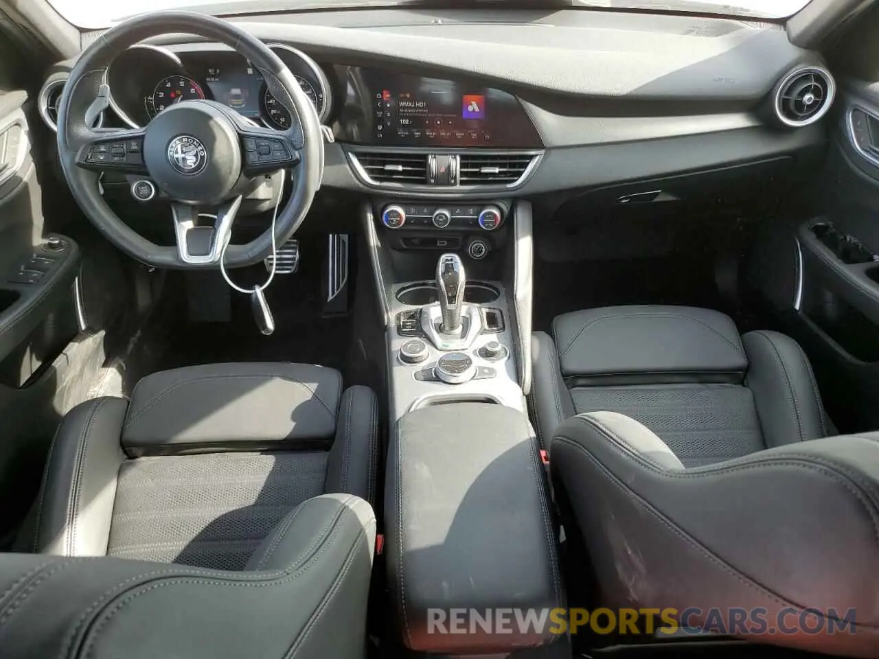 8 fotografías del automóvil dañado ZARFAMBN1P7668694 ALFA ROMEO GIULIA 2023