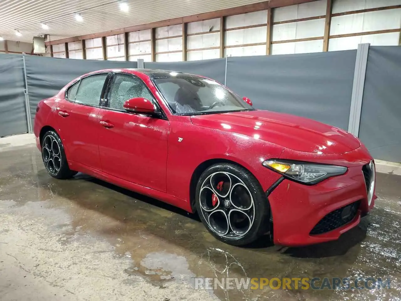 4 fotografías del automóvil dañado ZARFAMBN1P7670638 ALFA ROMEO GIULIA 2023
