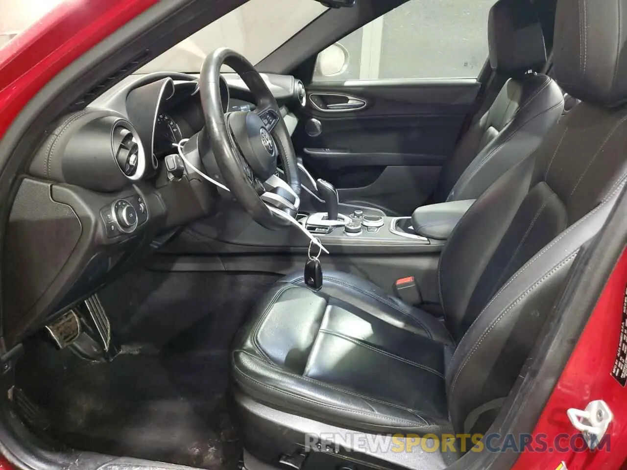 7 fotografías del automóvil dañado ZARFAMBN1P7670638 ALFA ROMEO GIULIA 2023