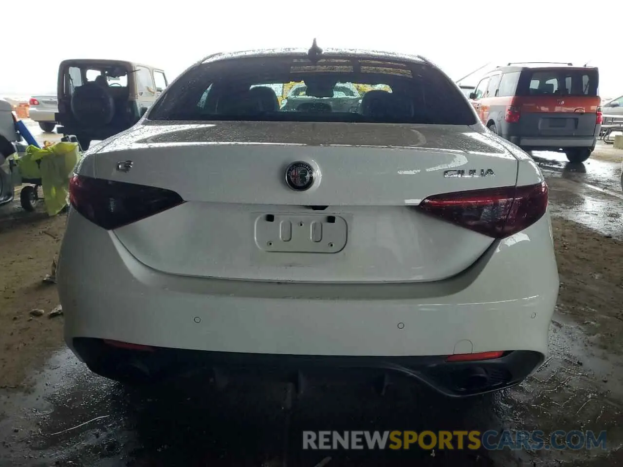 6 fotografías del automóvil dañado ZARFAMBN6P7669436 ALFA ROMEO GIULIA 2023