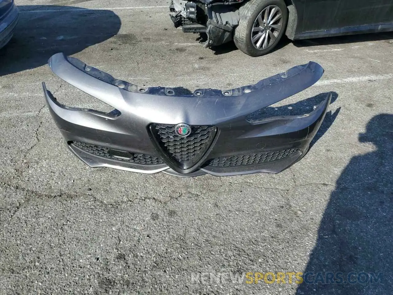12 fotografías del automóvil dañado ZARFAMAN7P7673836 ALFA ROMEO GIULIA SPR 2023