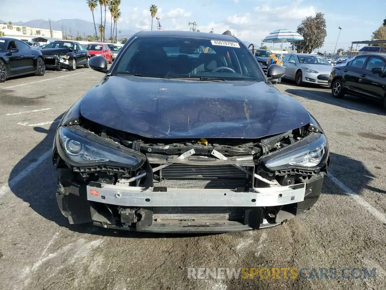 5 fotografías del automóvil dañado ZARFAMAN7P7673836 ALFA ROMEO GIULIA SPR 2023