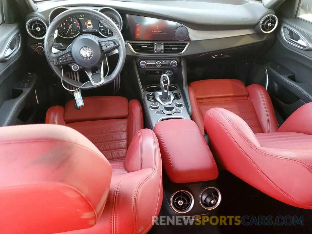 8 fotografías del automóvil dañado ZARFAMBN1N7654274 ALFA ROMEO GIULIA SUP 2022