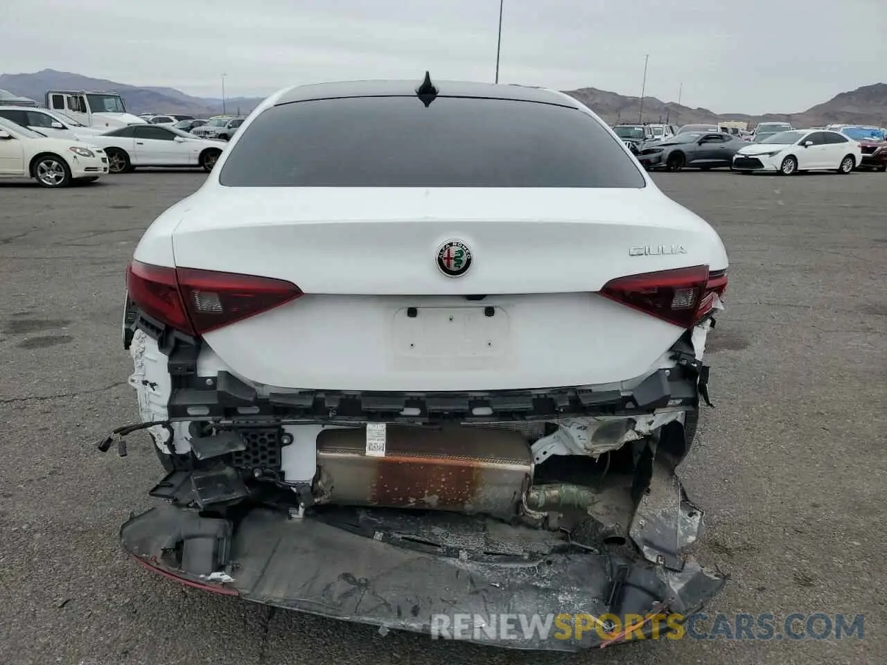 6 fotografías del automóvil dañado ZARFAMBN1N7663010 ALFA ROMEO GIULIA SUP 2022