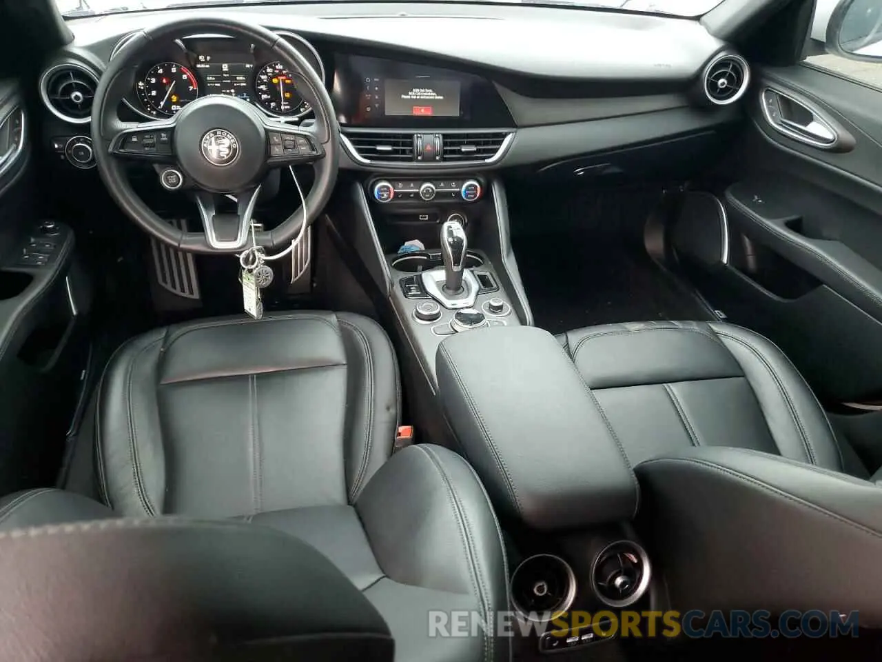 8 fotografías del automóvil dañado ZARFAMBN1N7663010 ALFA ROMEO GIULIA SUP 2022