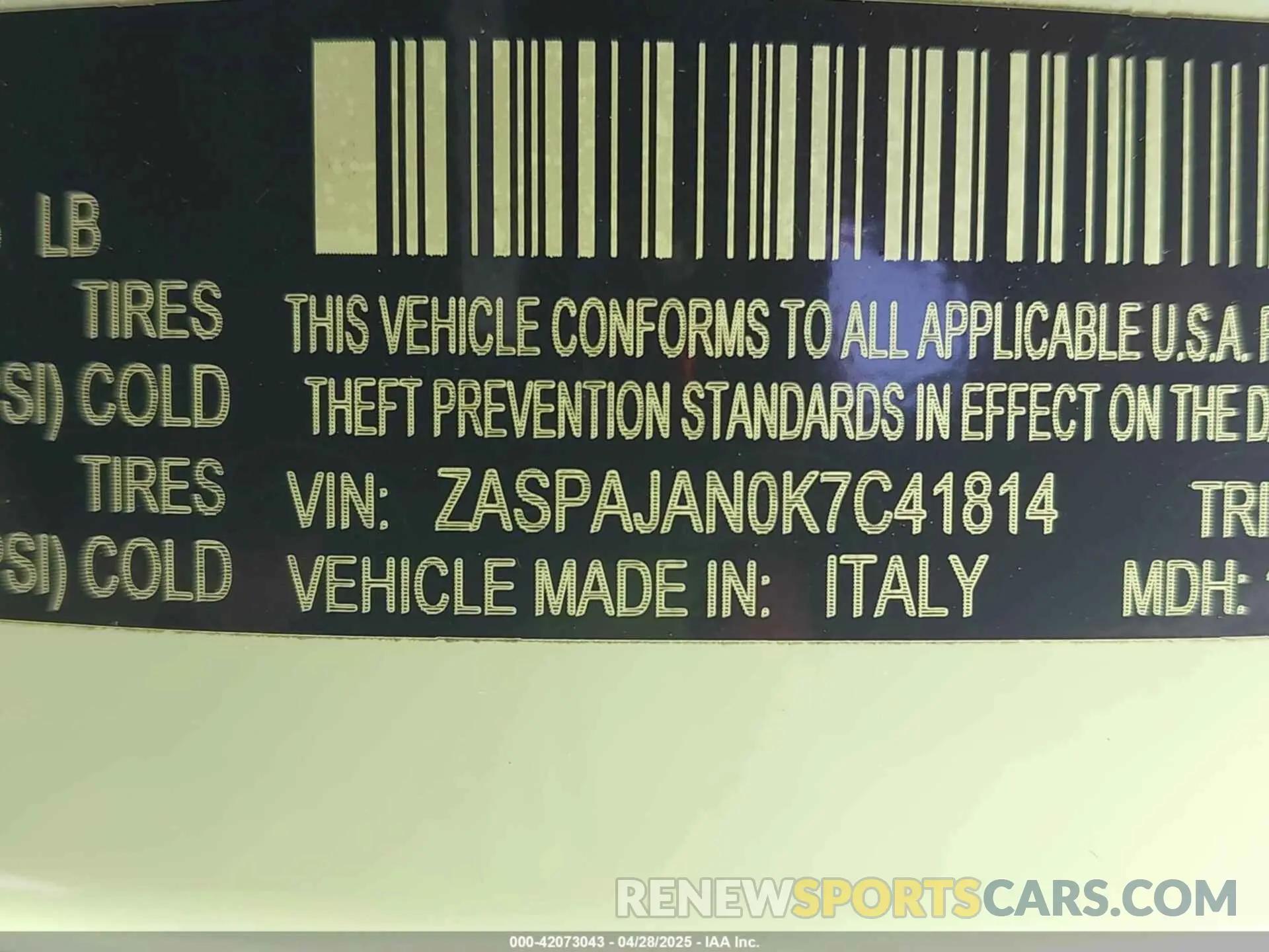 9 fotografías del automóvil dañado ZASPAJAN0K7C41814 ALFA ROMEO STELVIO 2019